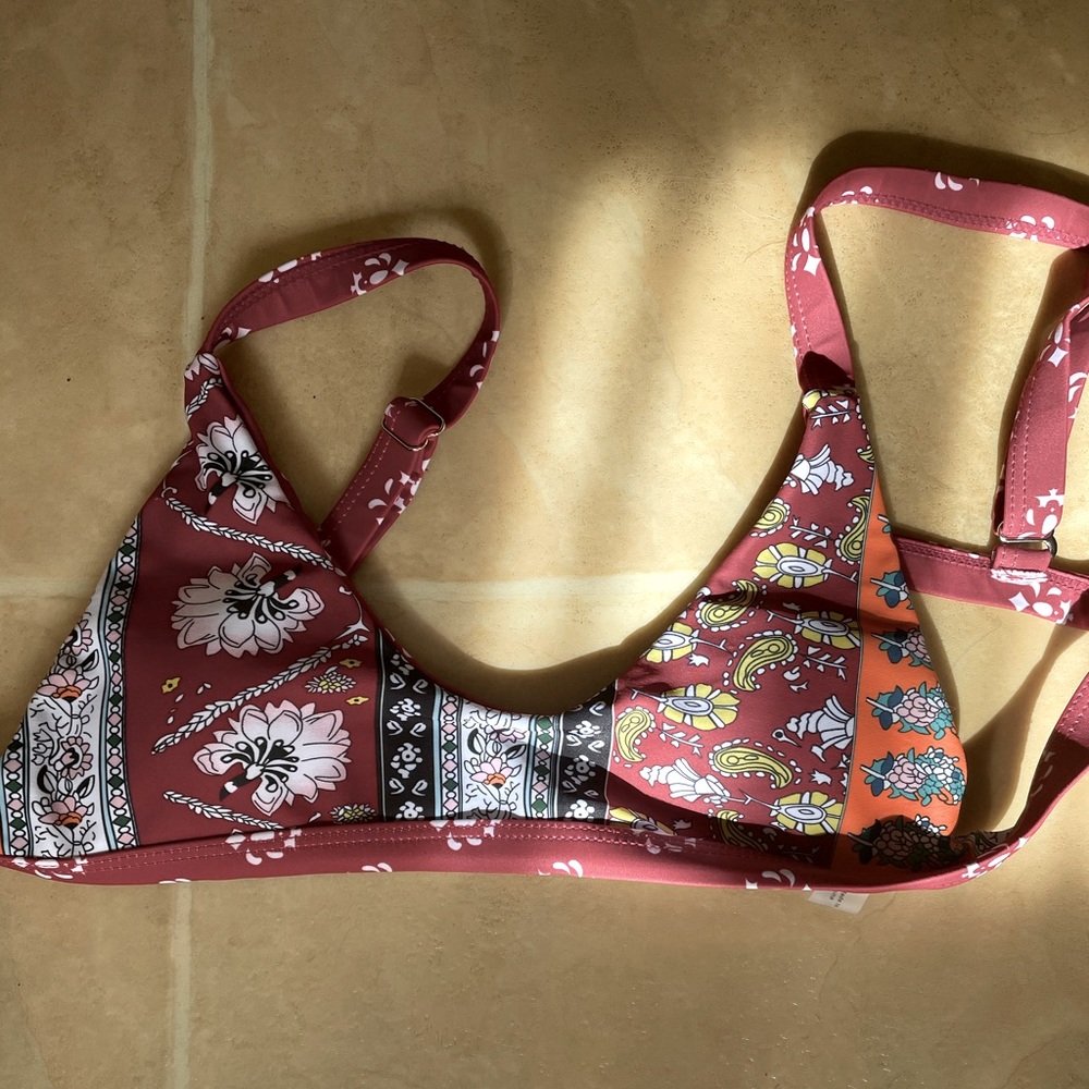 Printed bikini top